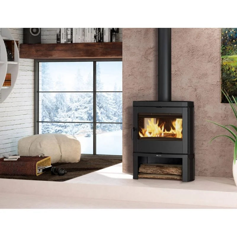 Poêle à Bois Raccordable en Fonte – LA NORDICA Jennifer.16 7,7 kW